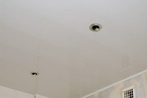 Монтаж светильников в подвесной потолок